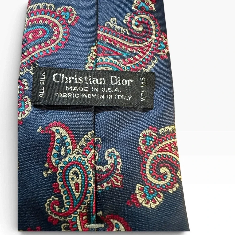 Christian Dior Mens Paisley Silk Tie Navy Blue Red Woven Italy Made USA 57 Inch